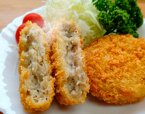 きのこたっぷりコロッケ